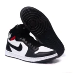 Tênis Nike Air Jordan 1 MID Cano Medio